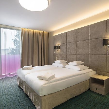 Citi Hotel'S ヴロツワフ エクステリア 写真
