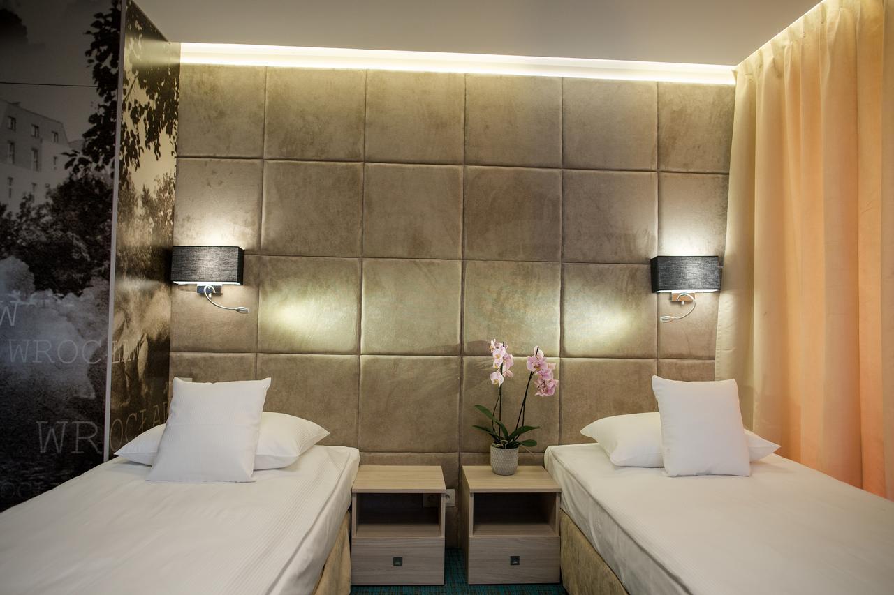 Citi Hotel'S ヴロツワフ エクステリア 写真